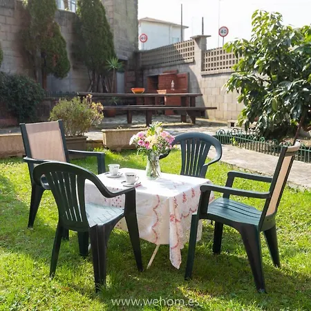 Apartamento Con Jardin, Bbq Y Piscina Apartment *